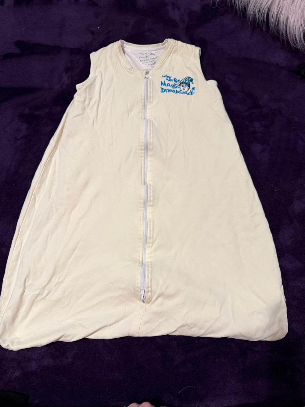 Unbranded Cream Sleeveless Kids Sleep Sack with Front Zip and Blue Graphic